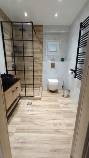 Comfort Corner apartment in Thessaloniki 75m2